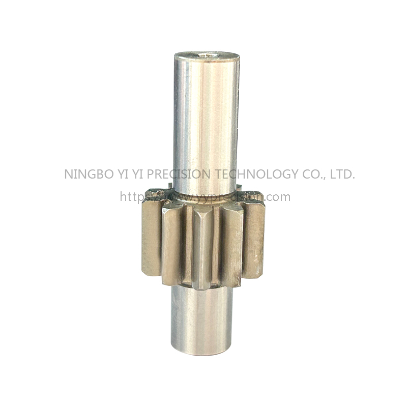 Bicycle gear mid-section fine adjustment screw